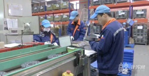 春節(jié)假期江蘇各地各部門走訪企業(yè) 問需送政策送祝福
